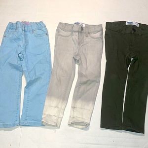 3-T Jean lot for little girl 1 children place 2 Old Navy